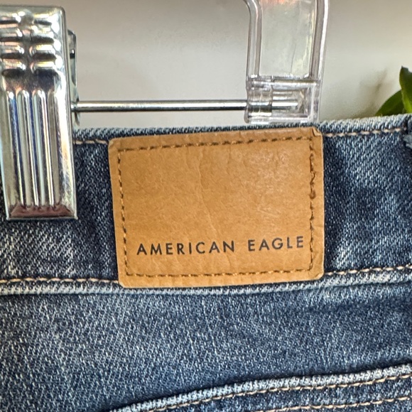 American Eagle Outfitters Tomgirl Jeans - Picture 6 of 7